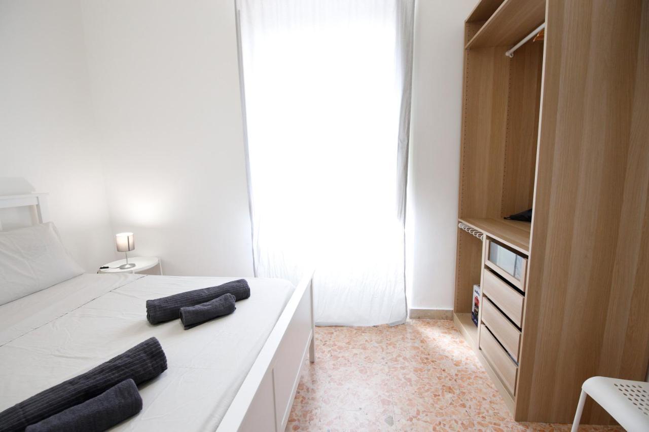 Center Apartment Catania Bagian luar foto